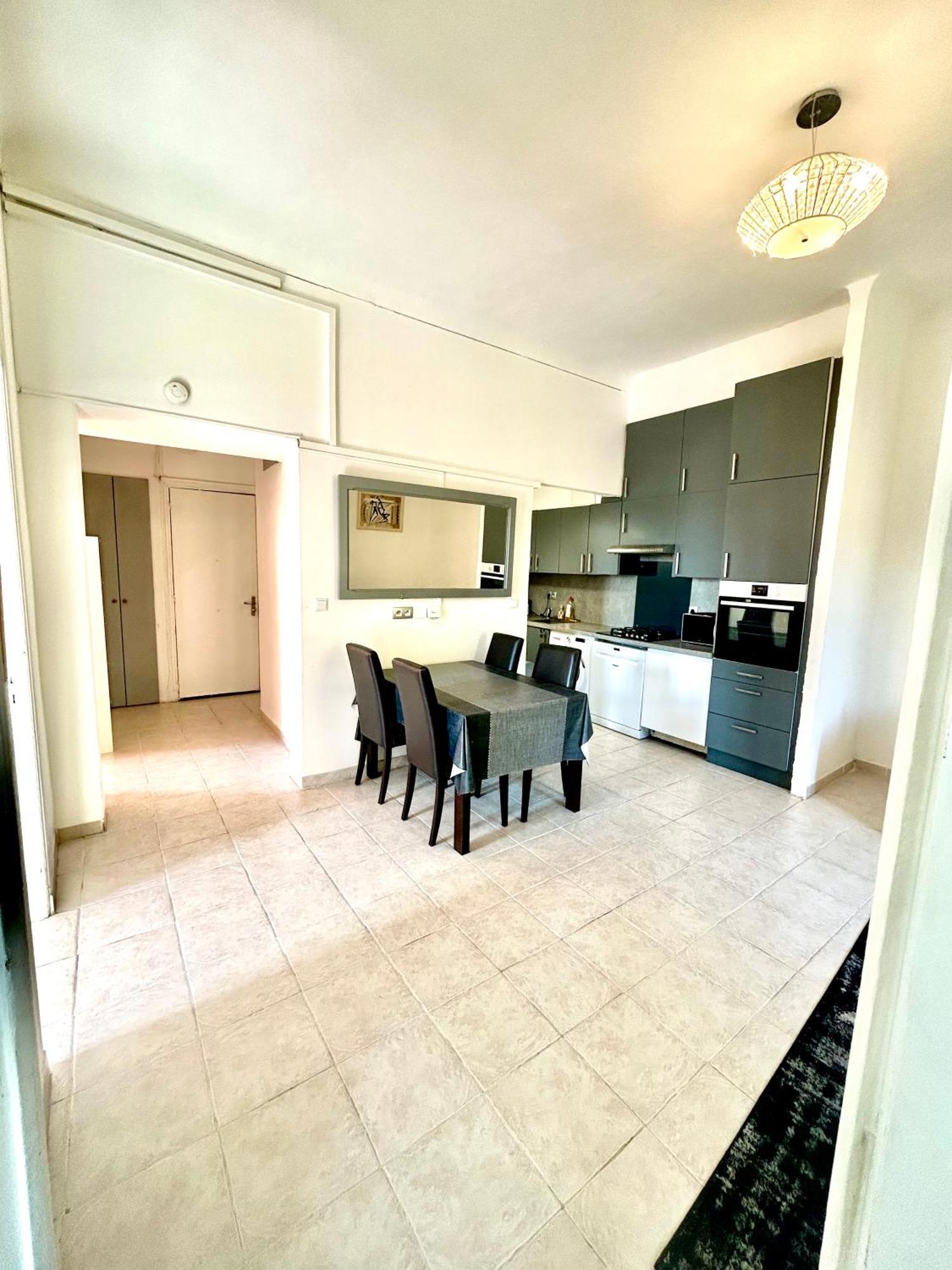 Menton: Superbe Appartement Eksteriør bilde